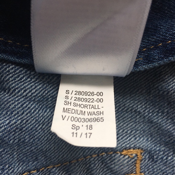 Gap Short Overalls Shortalls Sz XS Blue Denim Cotton Medium Wash Raw Hem - Picture 6 of 6